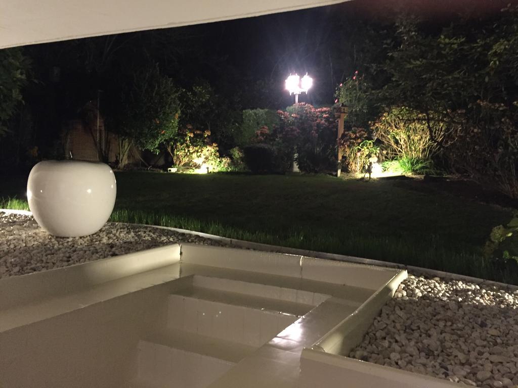 Hideaway Work & Relax, Homeoffice, W-Lan, Privater Dream Garten Neuss Exteriör bild